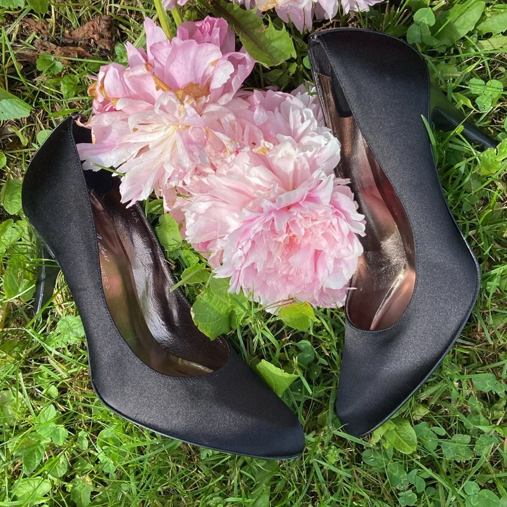 Donald J. Pliner Couture 'Rida' Black Satin & Leather Pump Women's Size 8 - Picture 13 of 13